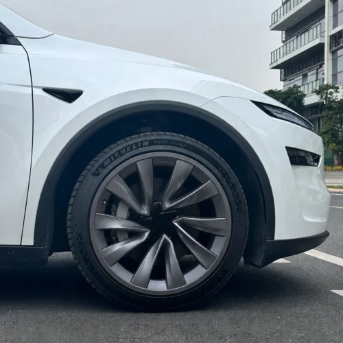 20" Helix Wheel Edge Cover - Dark Grey ~ Model Y (2026) - Image 3