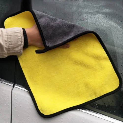 Microfibre Car Cleaning Towels - 3 Pack - Image 10