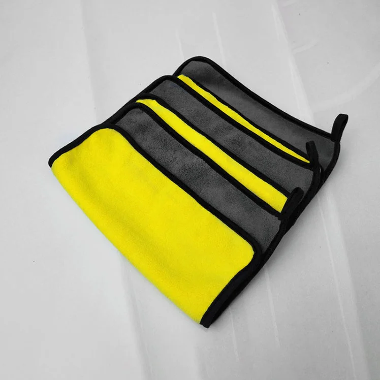 Microfibre Car Cleaning Towels - 3 Pack - Image 7