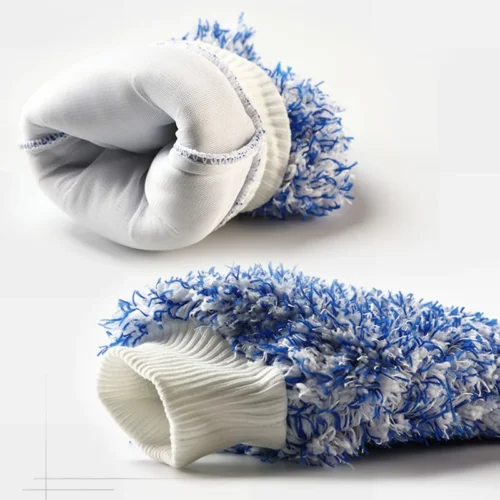 Microfibre Car Wash Mitts - 2 Pack - Image 4